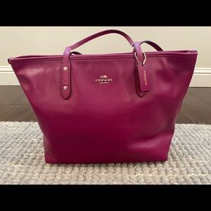 Coach City Zip Tote